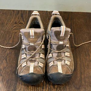 KEEN Targhee II Womens Hiking Trail Shoes - Size 9.5